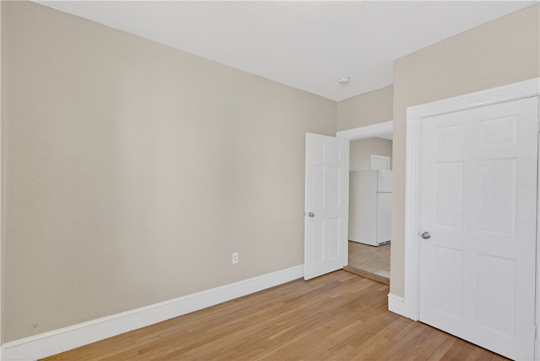 108 Sumner Avenue Central Falls, RI 02863 - Photo 21 of 39