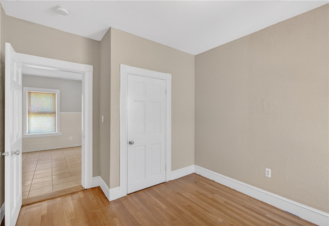 108 Sumner Avenue Central Falls, RI 02863 - Photo 22 of 39