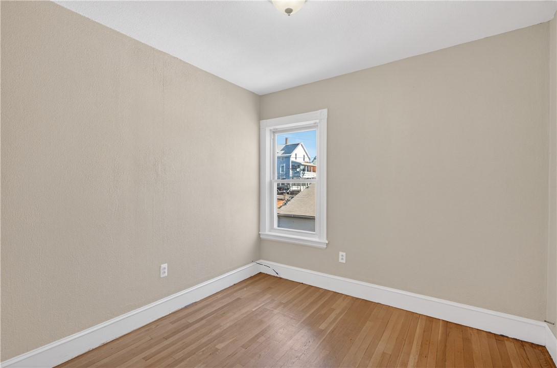 108 Sumner Avenue Central Falls, RI 02863 - Photo 23 of 39