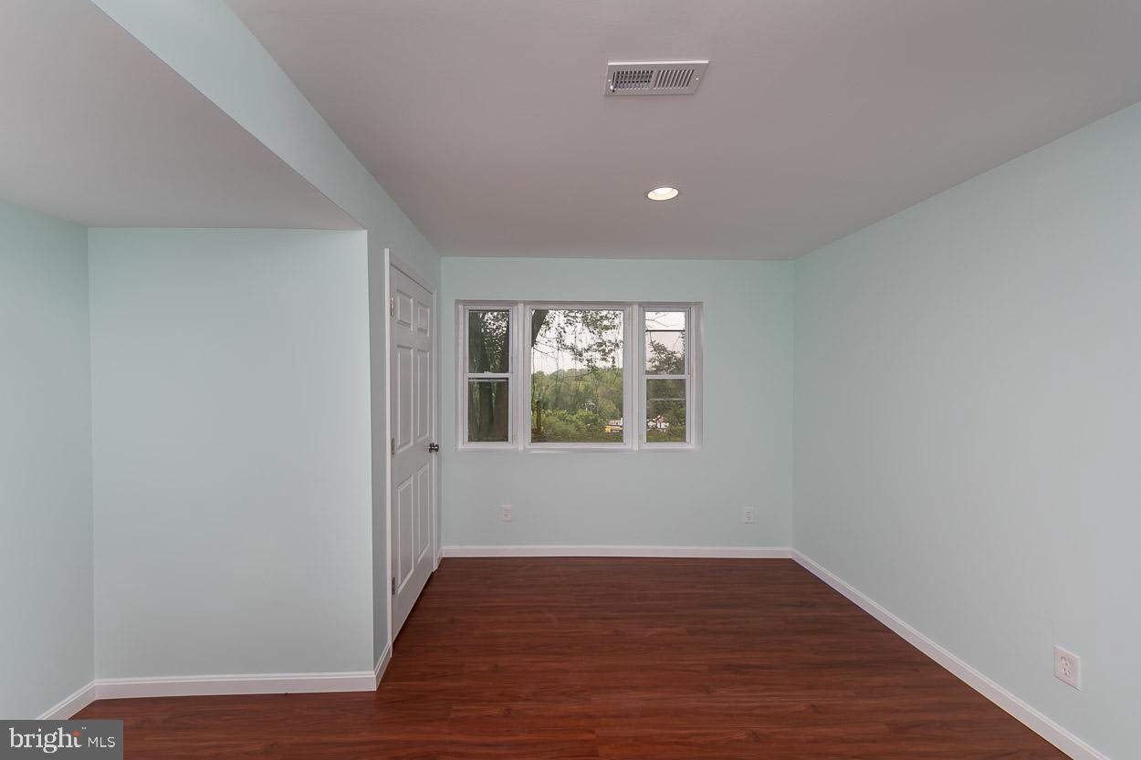 6105 Ridgeview Avenue Baltimore, MD 21206 - Photo 29 of 40 Gallery Image 29