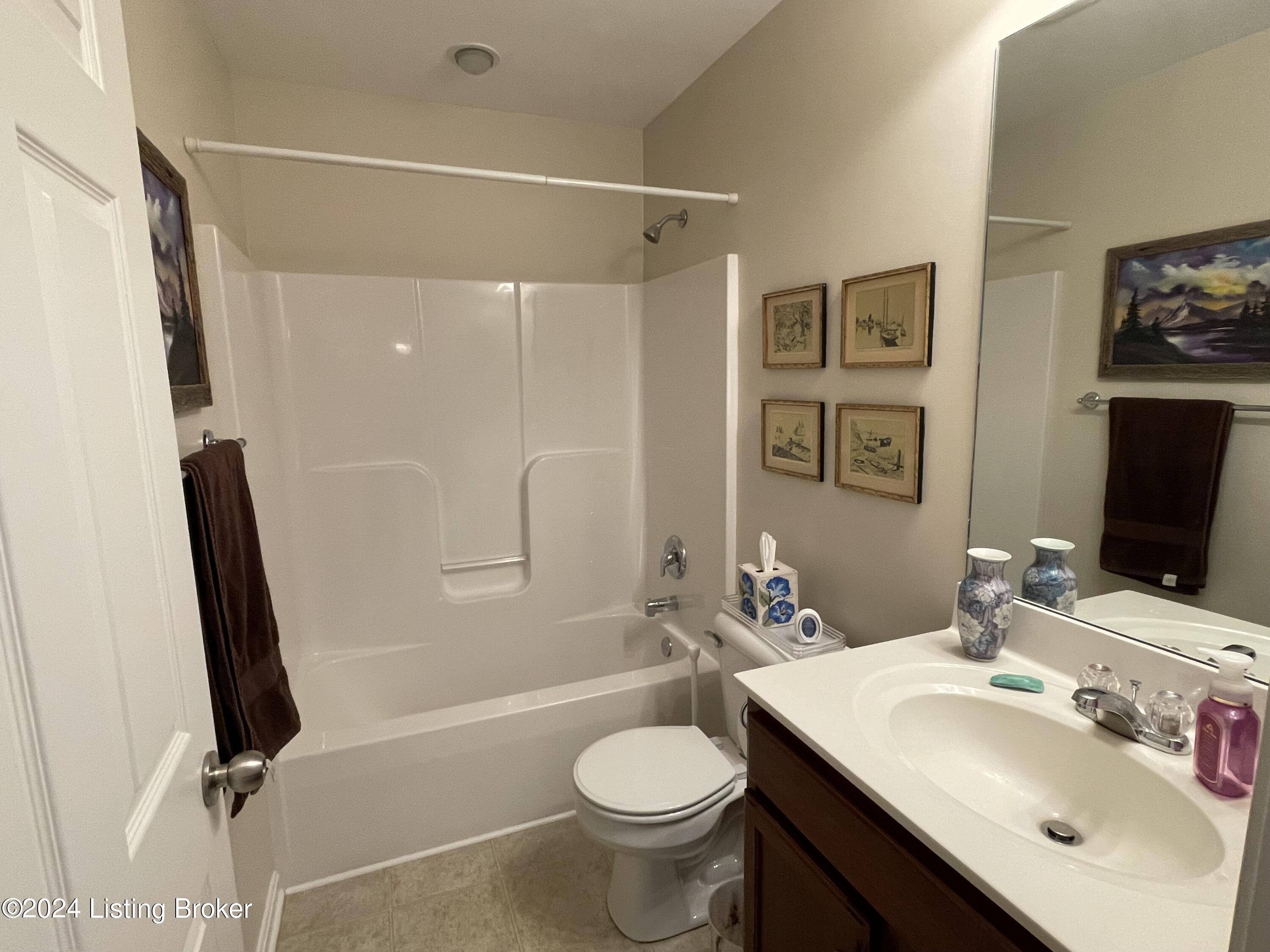 6626 Renate Road Louisville, KY 40291 - Photo 23 of 33 IMG_4719