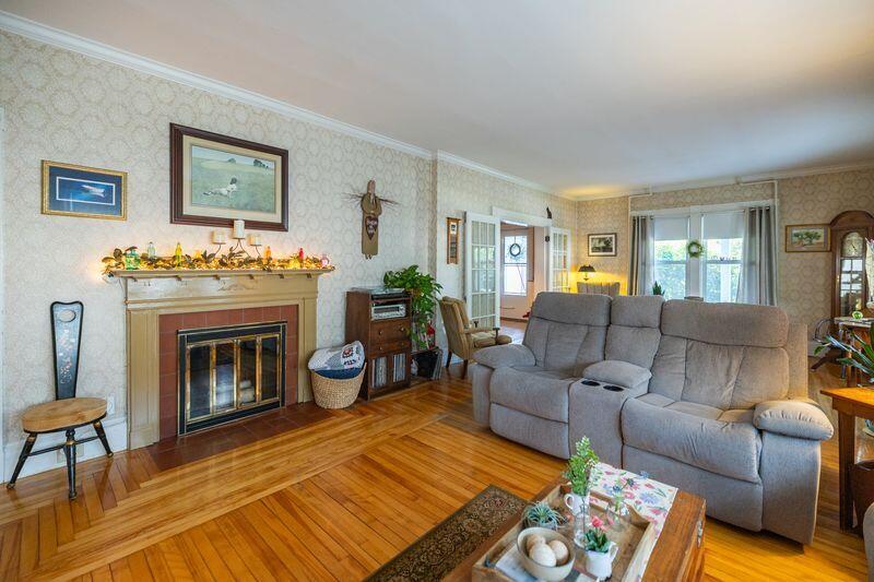 105 Franklin Street Rumford, ME 04276 - Photo 11 of 49 MHWuCeag.jpeg