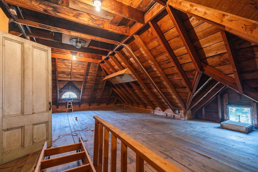 105 Franklin Street Rumford, ME 04276 - Photo 43 of 49 nzXNJu6w.jpeg