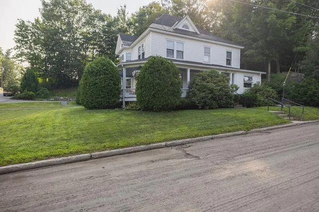 $399,900 | 105 Franklin Street, Rumford, ME 04276