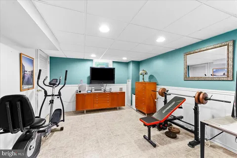 $589,000 | 103 Grove Circle, Chalfont, PA 18914