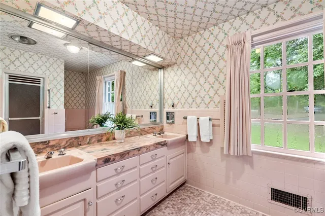 $2,550,000 | 7539 Riverside Drive, Richmond, VA 23225