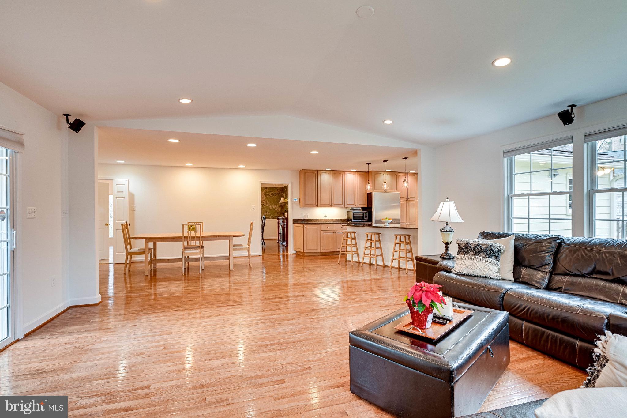 926 Ridge Drive McLean, VA 22101 - Photo 16 of 63