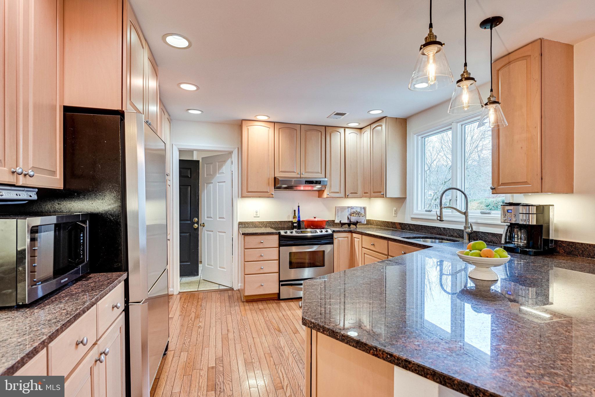 926 Ridge Drive McLean, VA 22101 - Photo 19 of 63