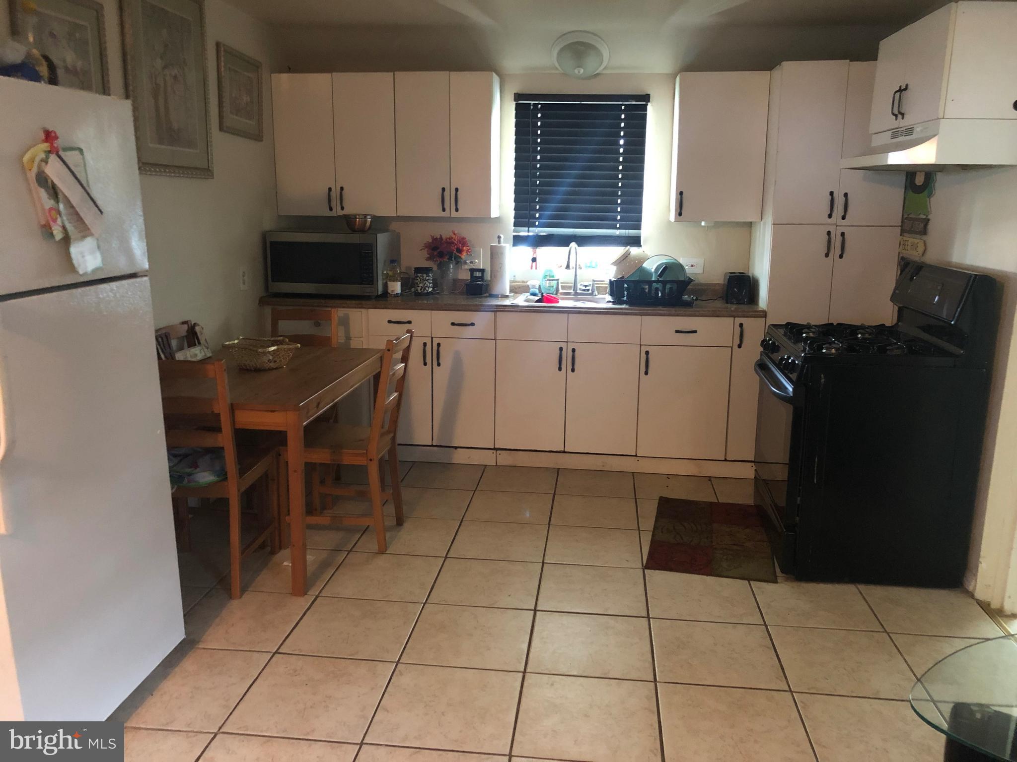 3503 Sollers Point Road Baltimore, MD 21222 - Photo 6 of 14 Gallery Image 6