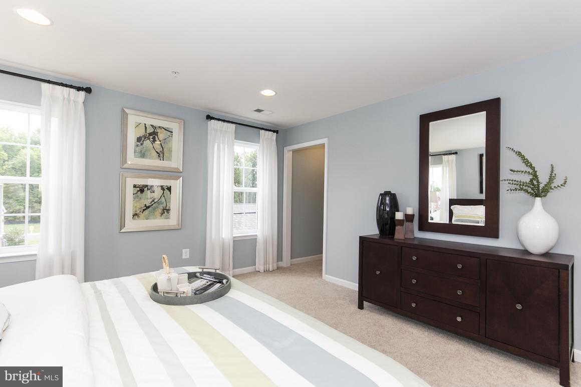 1646 Renaissance Drive Baltimore, MD 21221 - Photo 18 of 30 Bedroom (Master)