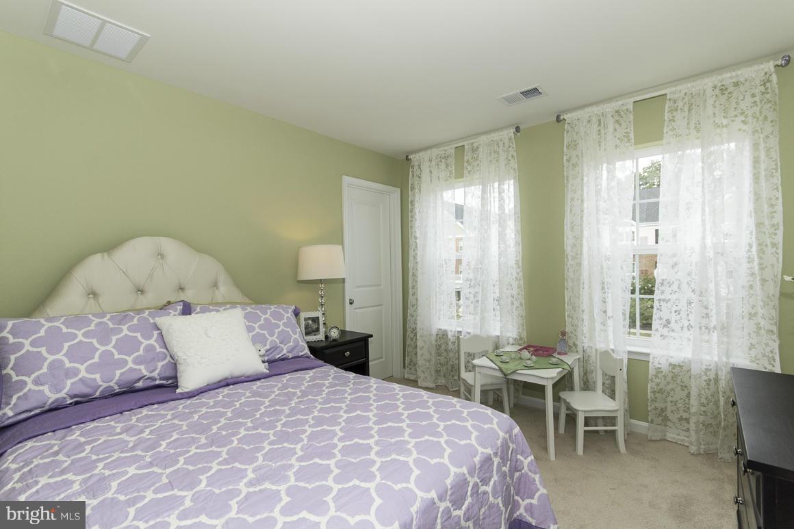 1646 Renaissance Drive Baltimore, MD 21221 - Photo 21 of 30 Bedroom