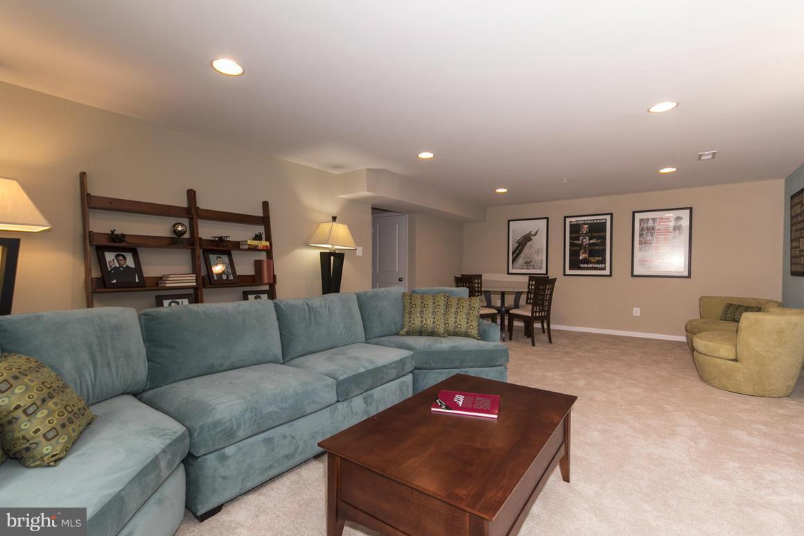 1646 Renaissance Drive Baltimore, MD 21221 - Photo 27 of 30 Basement