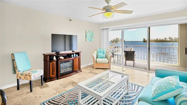 $2,500 | 6003 North River Run Drive, Unit 6003, Sebastian, FL 32958