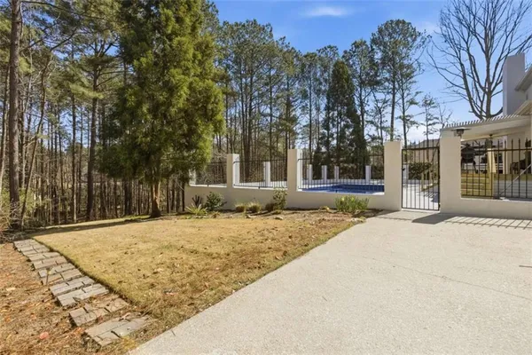 $949,900 | 3392 Lost Valley Drive, Jonesboro, GA 30236