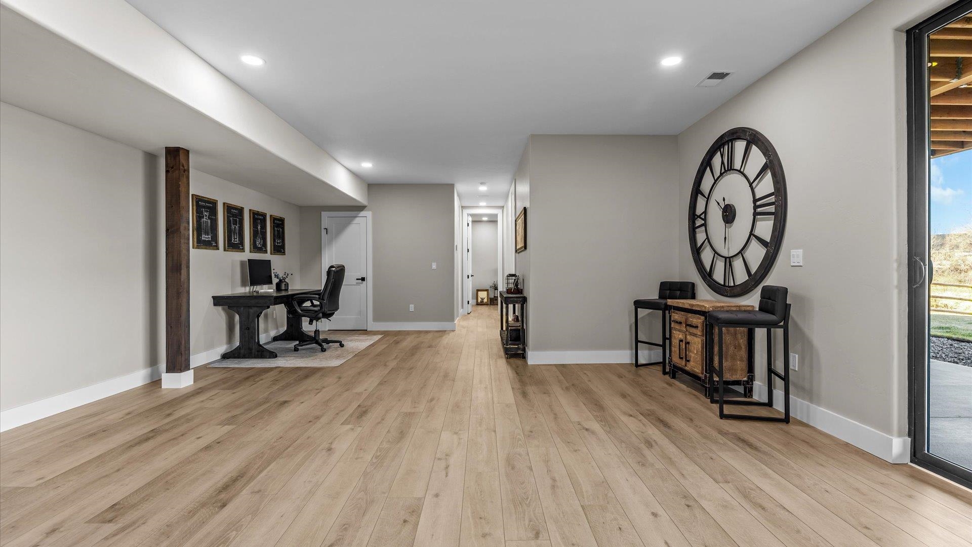 1774 Trapper Court Delta, CO 81416 - Photo 25 of 42 a view of a livingroom with furniture