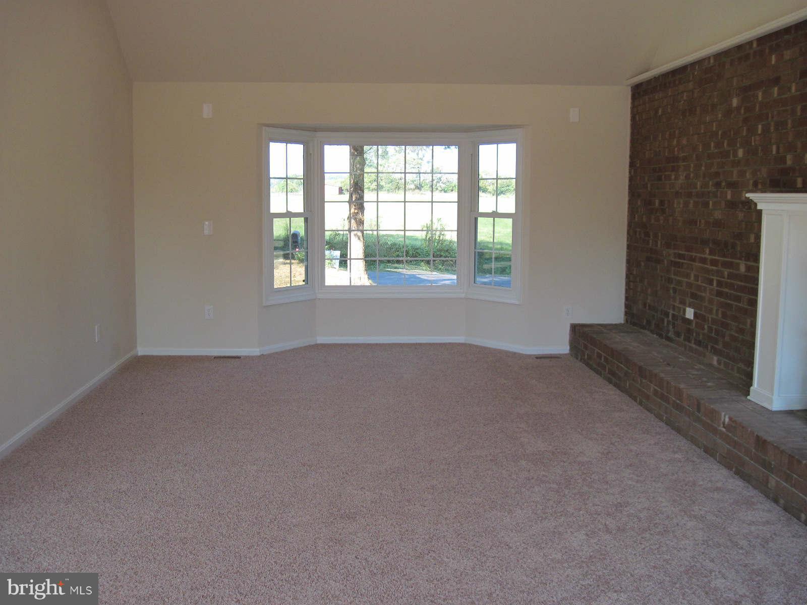 14009 Inlet Road Culpeper, VA 22701 - Photo 14 of 28 Family Room
