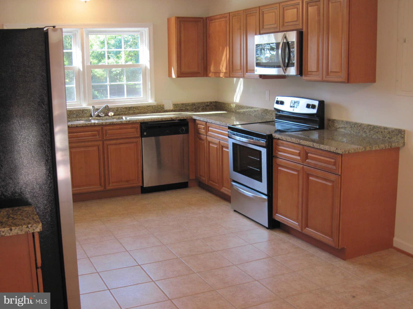 14009 Inlet Road Culpeper, VA 22701 - Photo 8 of 28 Kitchen