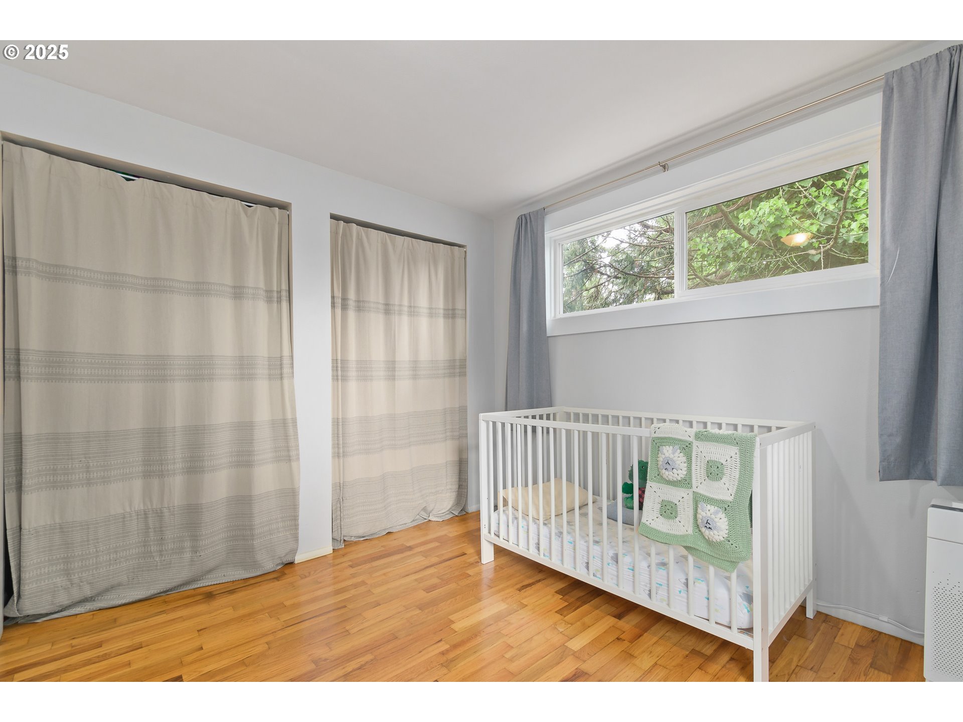 3417 Harlow Road Eugene, OR 97401 - Photo 27 of 40 a view of livingroom with stairs