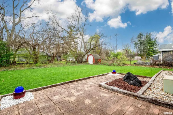 $179,900 | 514 West Timber Ridge Drive, Peoria, IL 61615