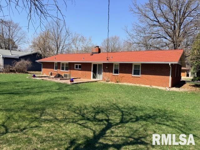 514 West Timber Ridge Drive Peoria, IL 61615 - Photo 2 of 5