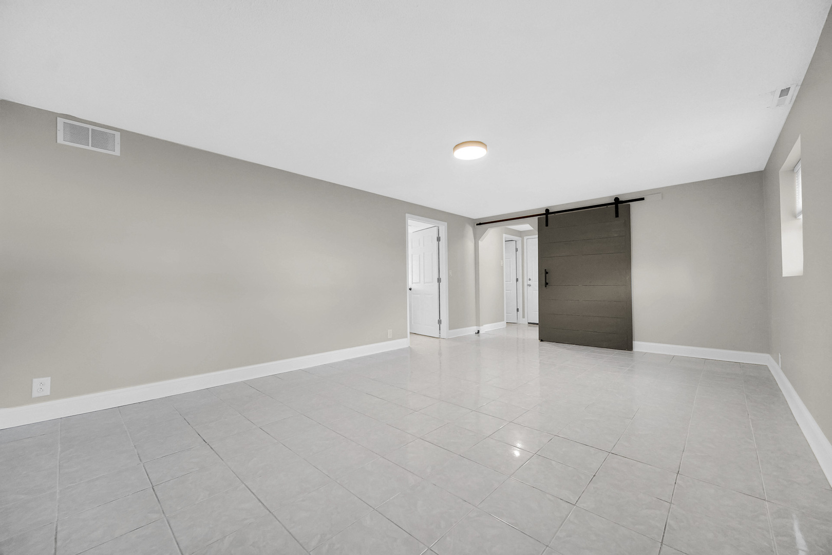 11 Shell Court Oswego, IL 60543 - Photo 7 of 10