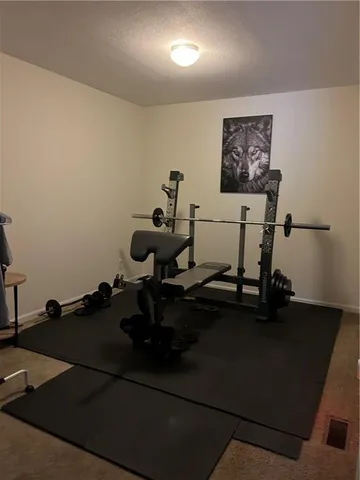 $275,000 | 514 Pawnee Street, Leavenworth, KS 66048