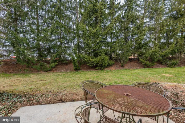 $2,000 | 129 Partridge Circle, Carlisle, PA 17013