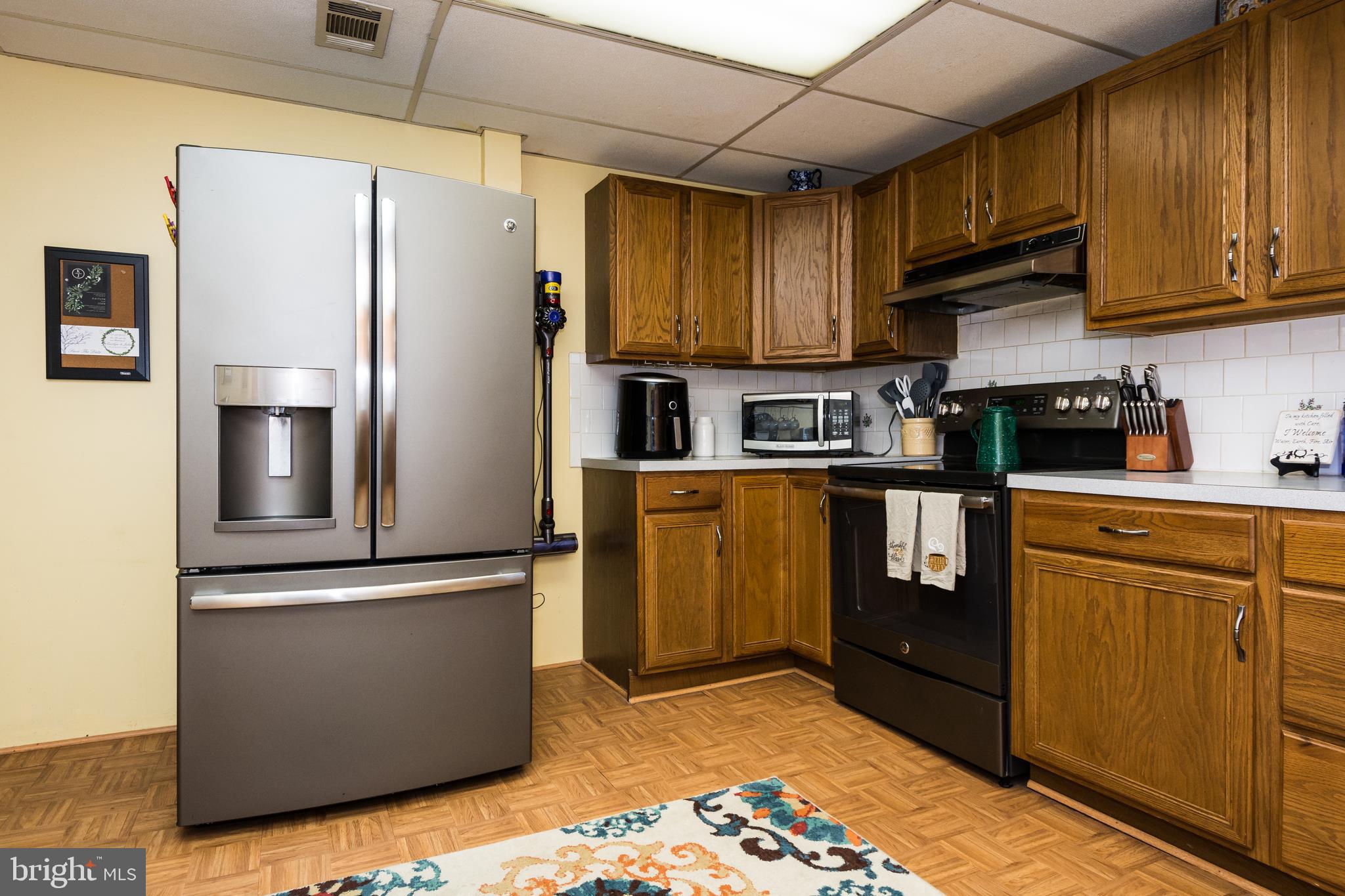 615 Riverside Road Baltimore, MD 21221 - Photo 18 of 50 Kitchen/Updated Appliances