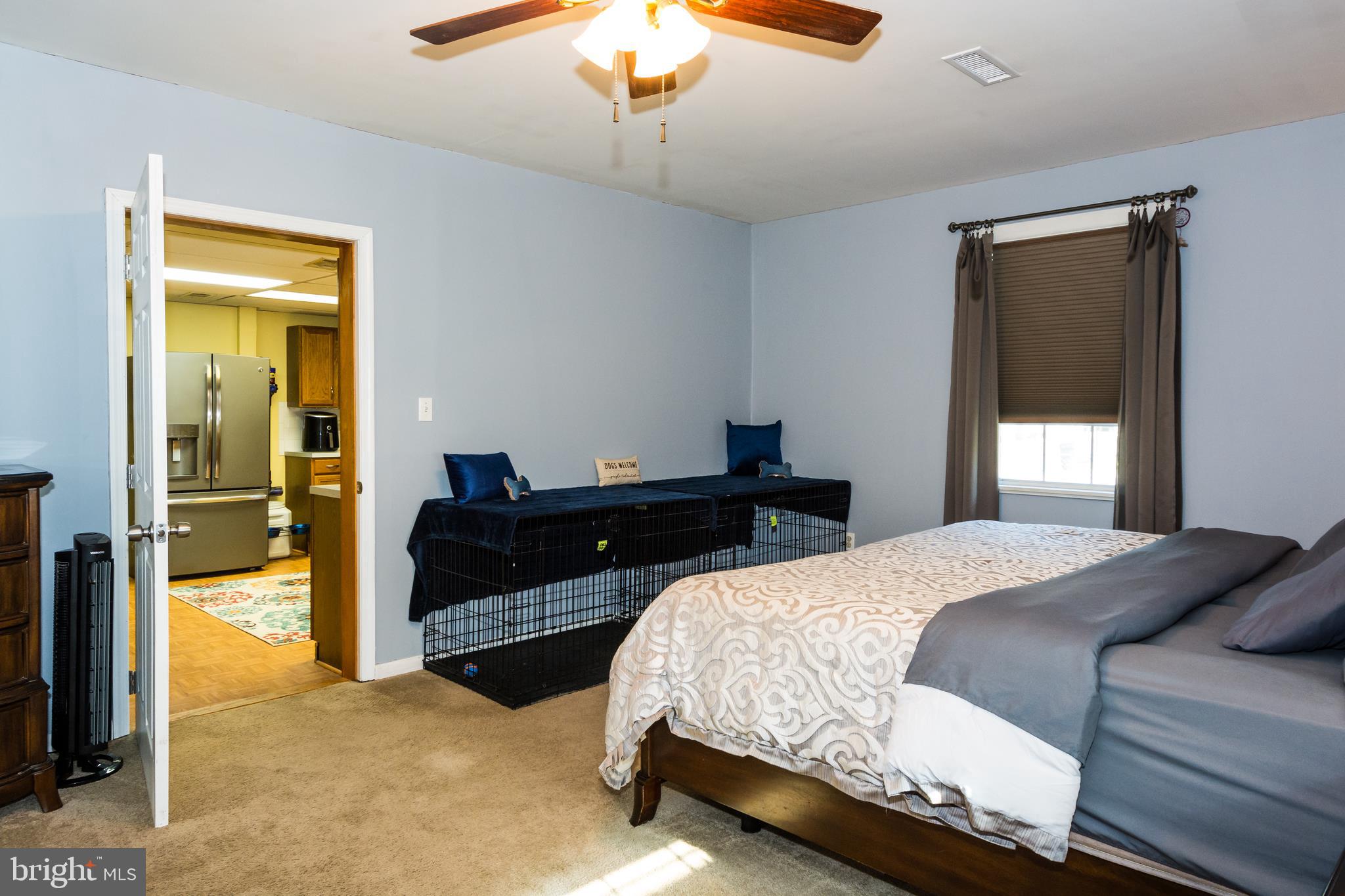 615 Riverside Road Baltimore, MD 21221 - Photo 34 of 50 Neutral Carpet