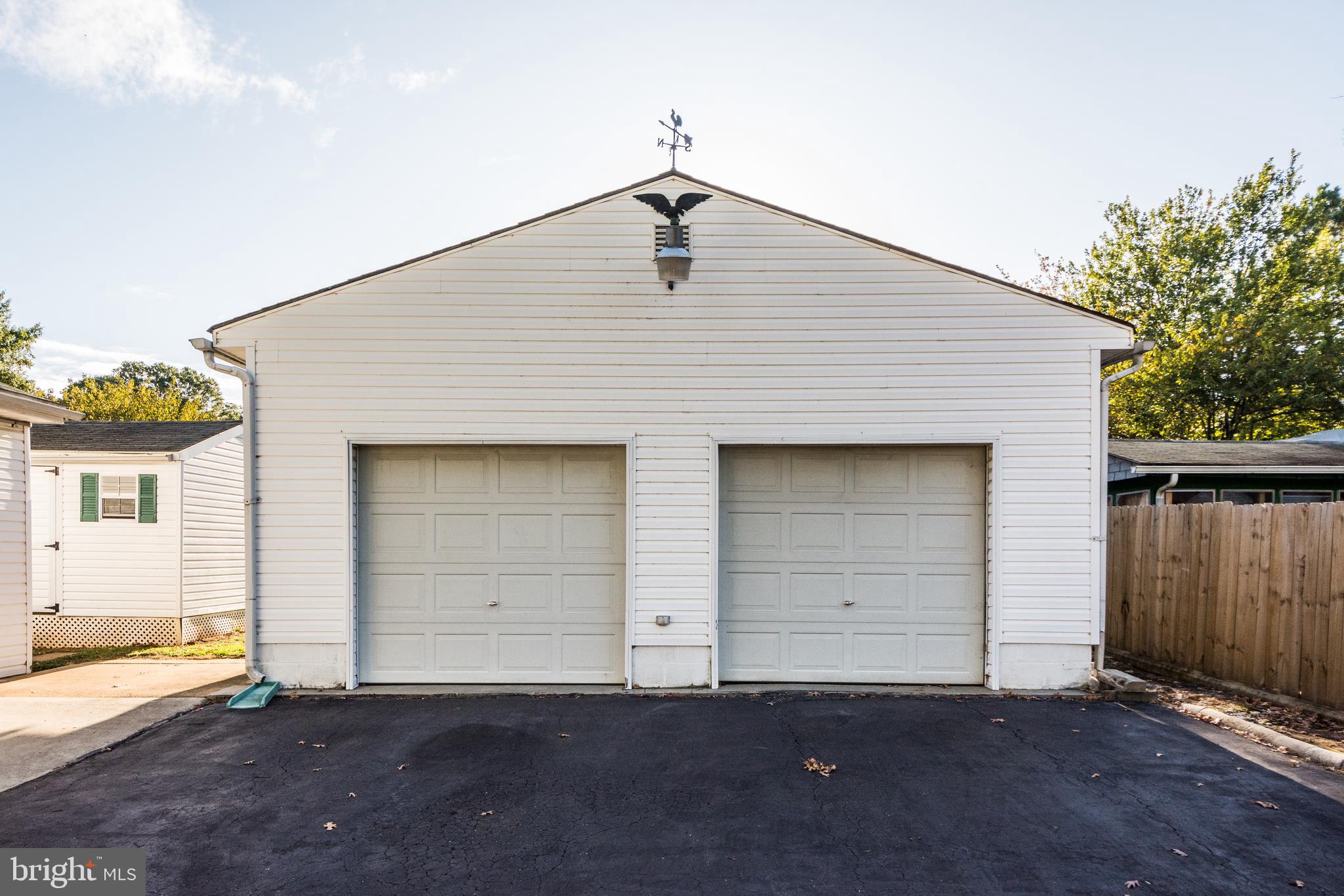 615 Riverside Road Baltimore, MD 21221 - Photo 8 of 50 Two Car Garage 24 x 24