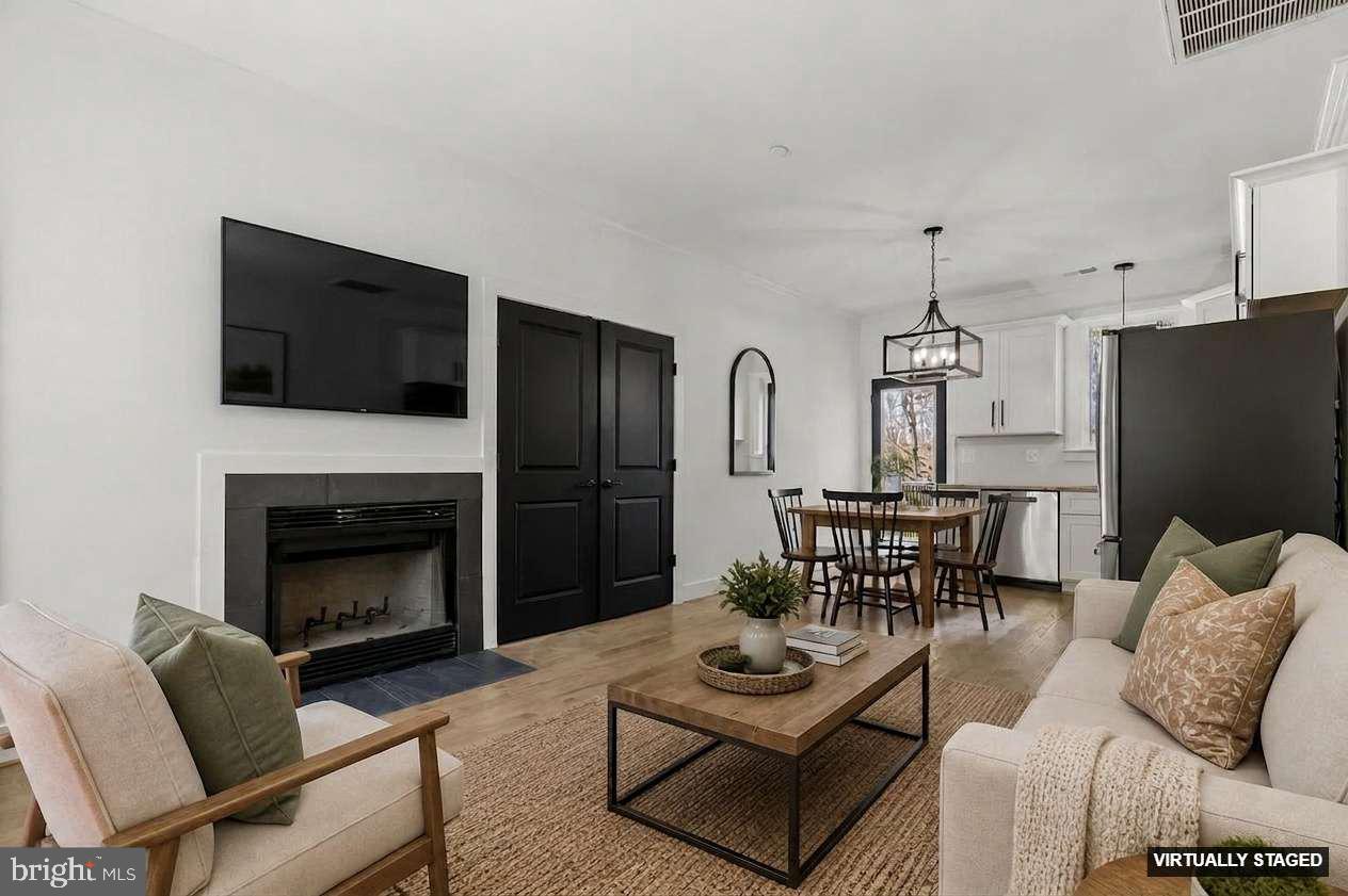 7125 Edgemont Road Frederick, MD 21702 - Photo 8 of 30