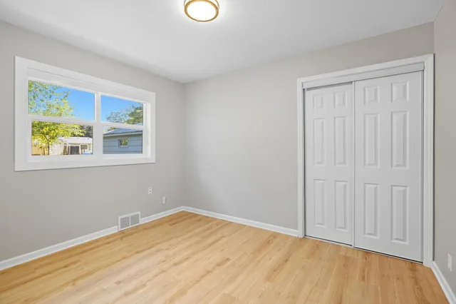 $1,995 | 4826 Idaho Avenue North, Crystal, MN 55428