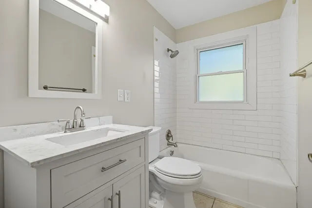 $1,995 | 4826 Idaho Avenue North, Crystal, MN 55428