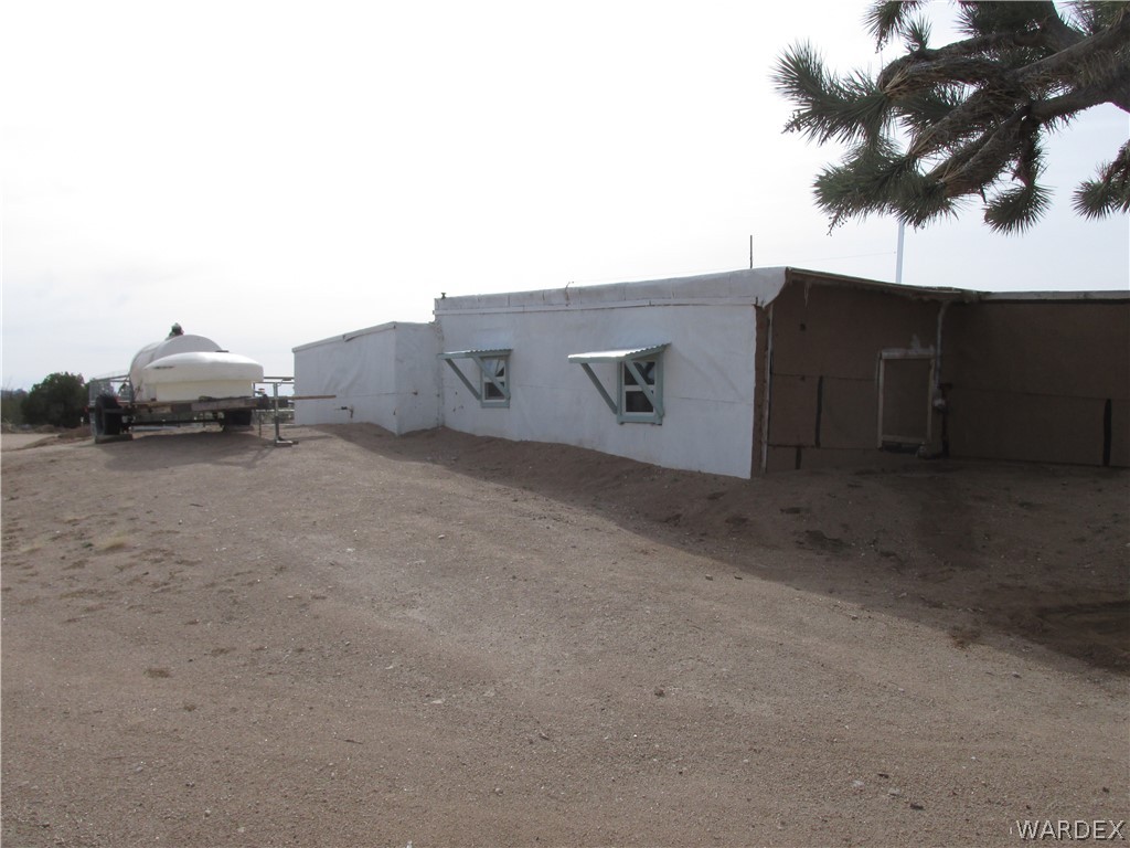 2556 South Diamondback Road Yucca, AZ 86438 - Photo 36 of 46 Gallery Image 36
