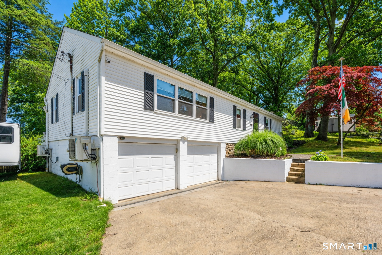 6 Birch Street Wolcott, CT 06716 - Photo 2 of 22