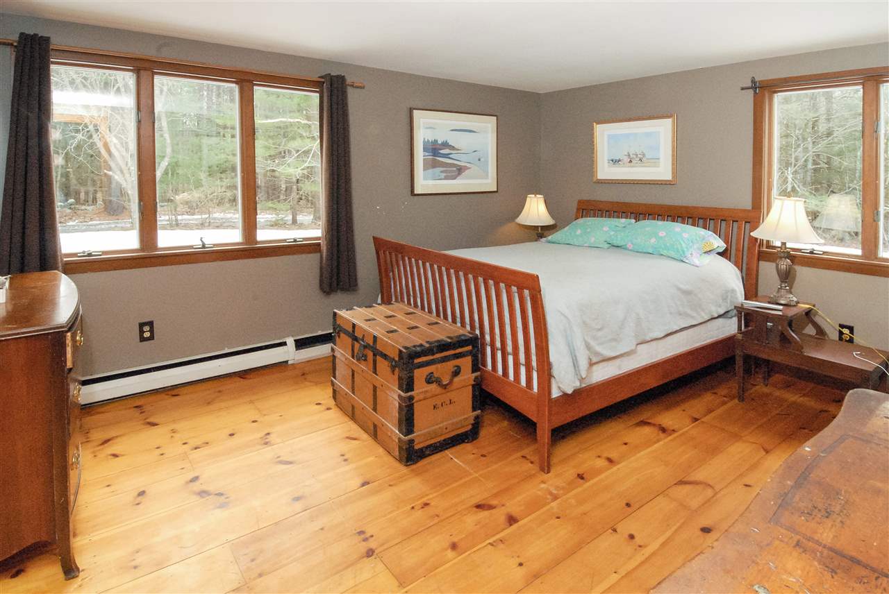 92 Mill Road North Hampton, NH 03862 - Photo 12 of 38