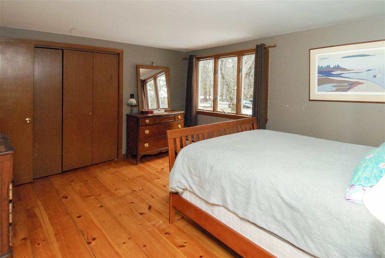 92 Mill Road North Hampton, NH 03862 - Photo 13 of 38
