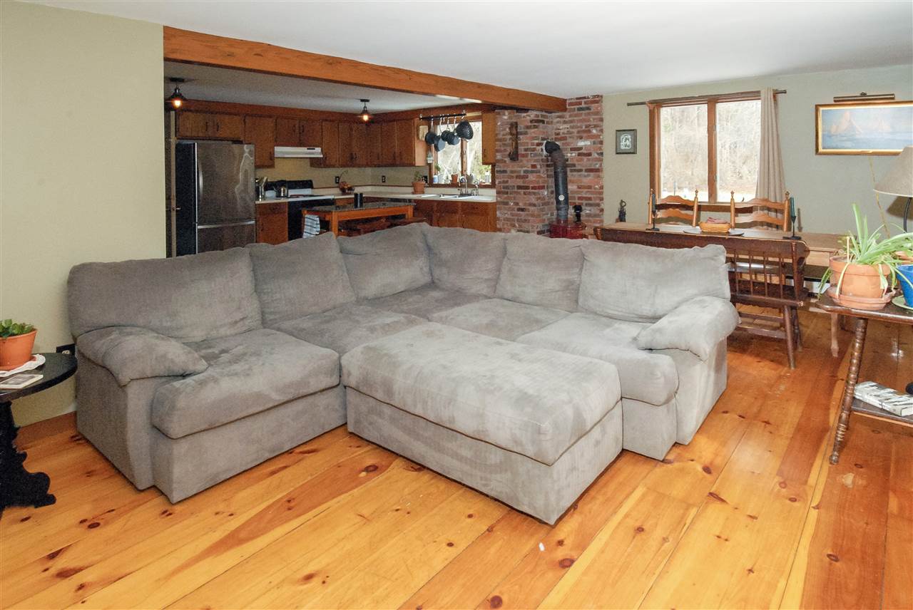 92 Mill Road North Hampton, NH 03862 - Photo 9 of 38