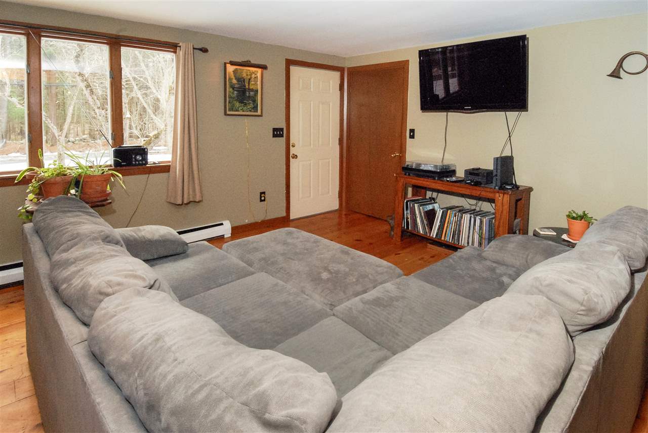 92 Mill Road North Hampton, NH 03862 - Photo 10 of 38