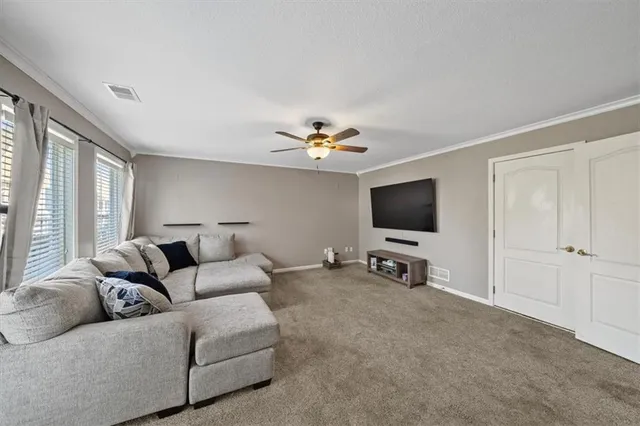 $450,000 | 2312 Southwest Post Oak Court, Lee's Summit, MO 64082