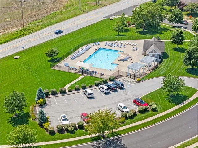 $450,000 | 2312 Southwest Post Oak Court, Lee's Summit, MO 64082