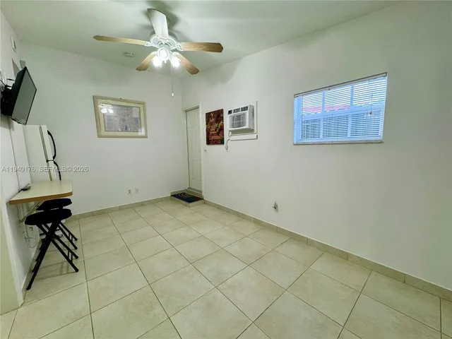 $1,300 | 1056 West 67th Street, Unit 2, Hialeah, FL 33012