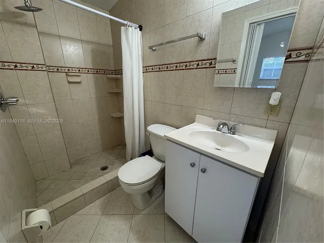 $1,300 | 1056 West 67th Street, Unit 2, Hialeah, FL 33012