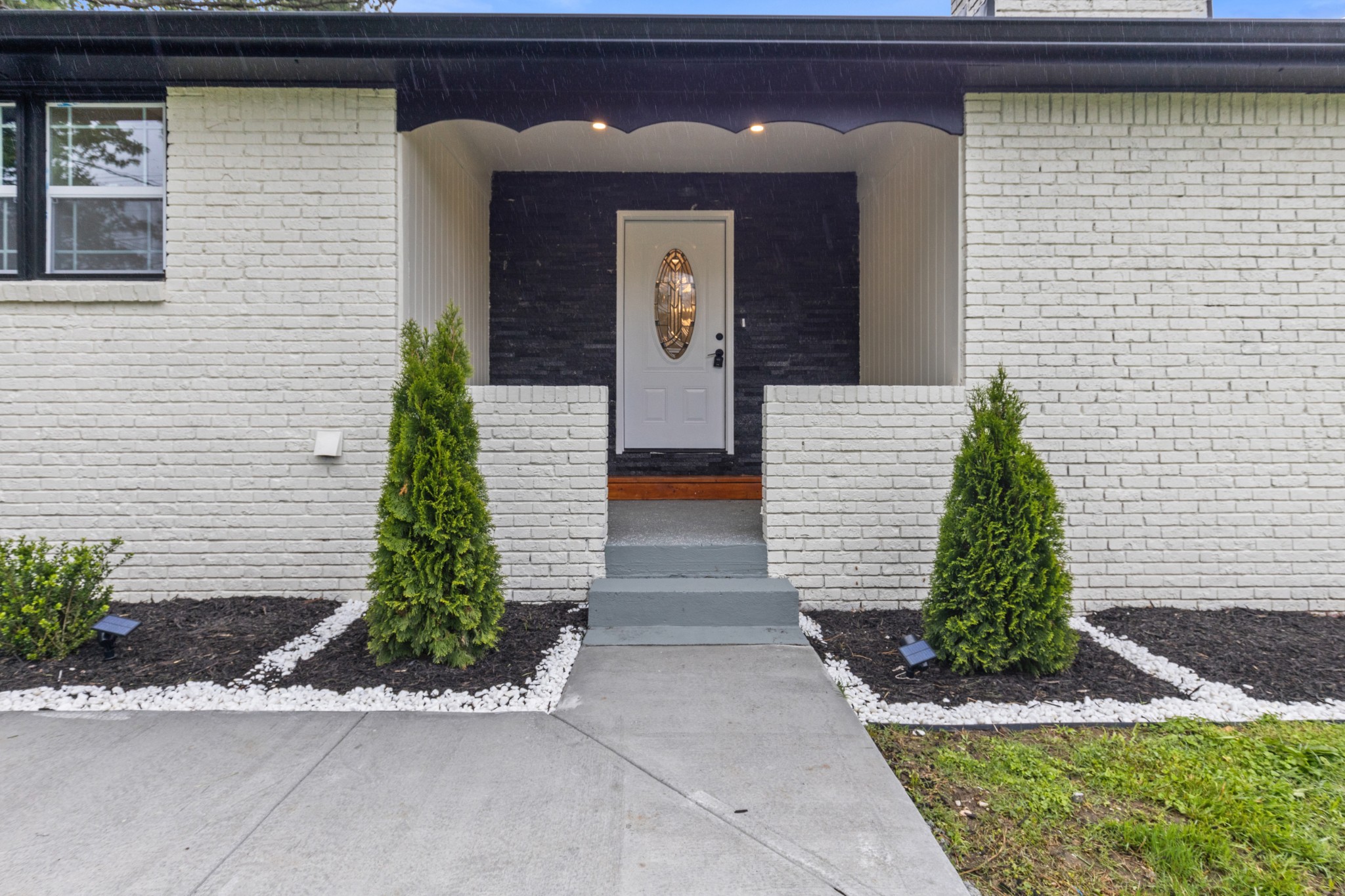 1216 Saundersville Fry Rd  