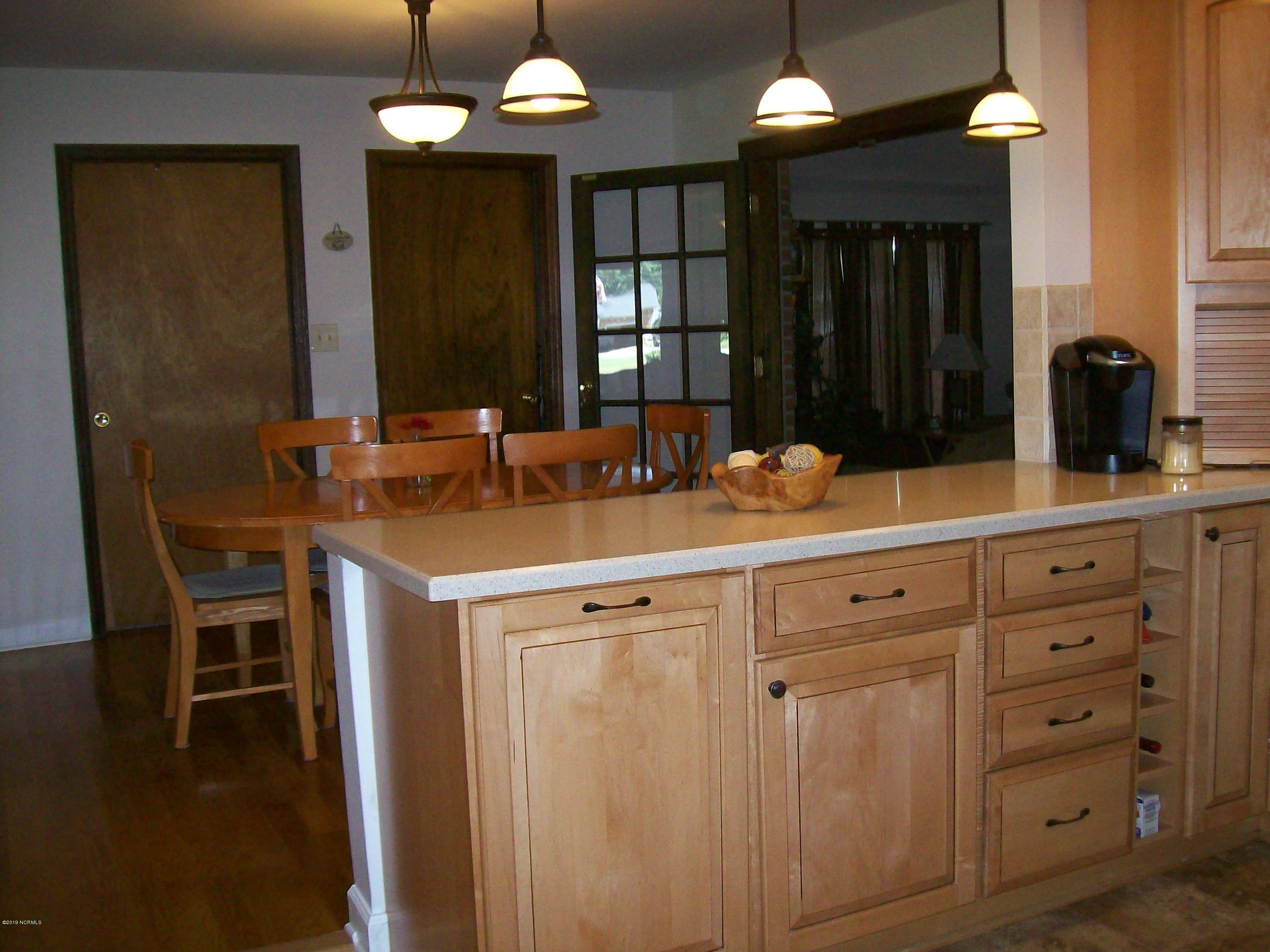 217 Mansfield Road Washington, NC 27889 - Photo 10 of 28 House_09