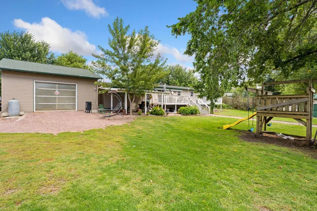 $365,000 | 1 Lime Lake Drive, Avoca, MN 56114