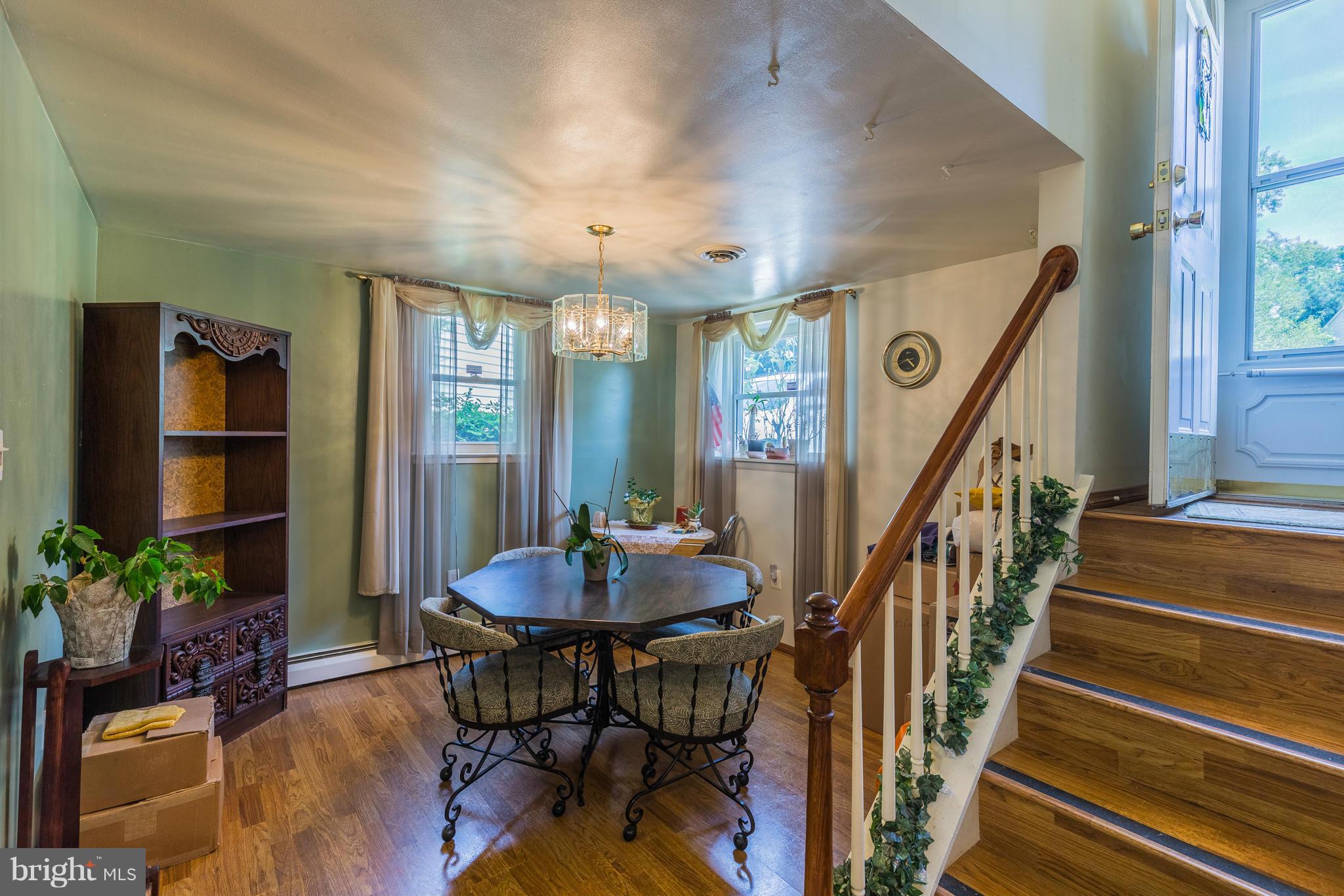 4302 Granby Road Woodbridge, VA 22193 - Photo 15 of 21 Dining Room