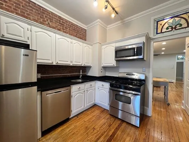 $3,800 | 933 Willow Avenue, Unit 4L, Hoboken, NJ 07030