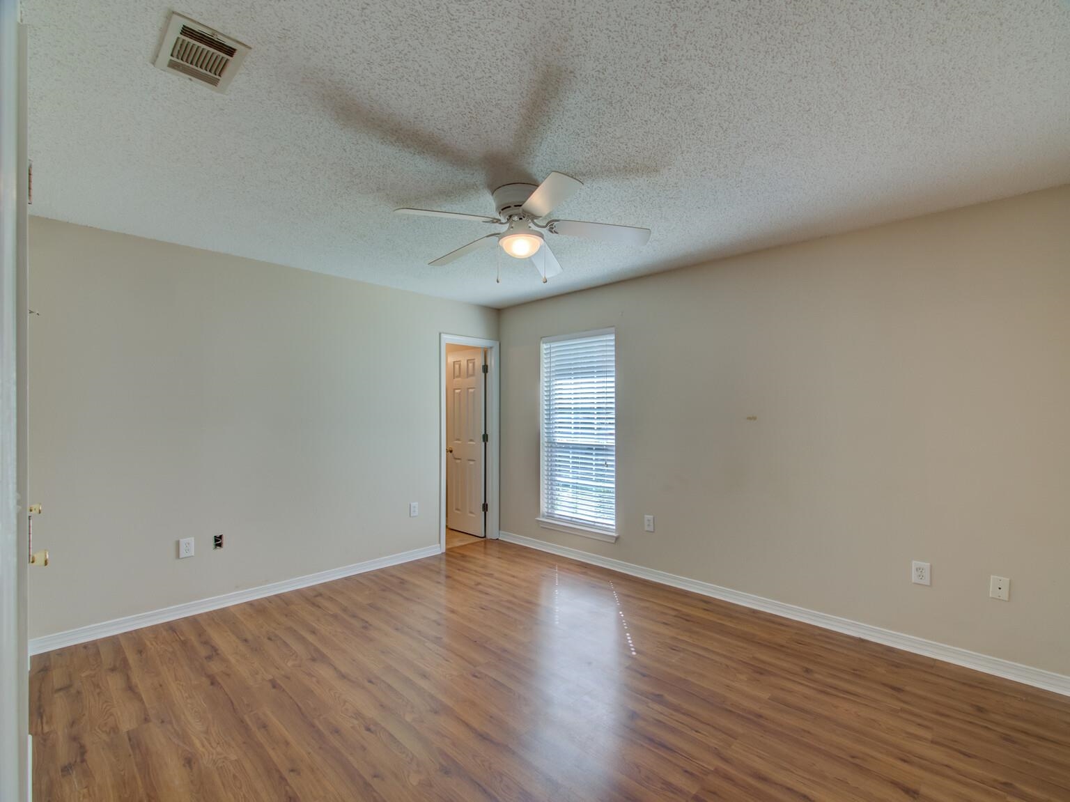 103 Myrtle Court Foley, AL 36535 - Photo 27 of 40