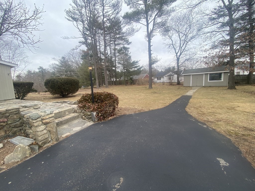 65 Century Road Weymouth, MA 02190 - Photo 5 of 25 Gallery Image 5